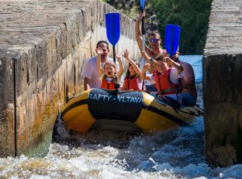 půjčovna rafty vltava český krumlov
